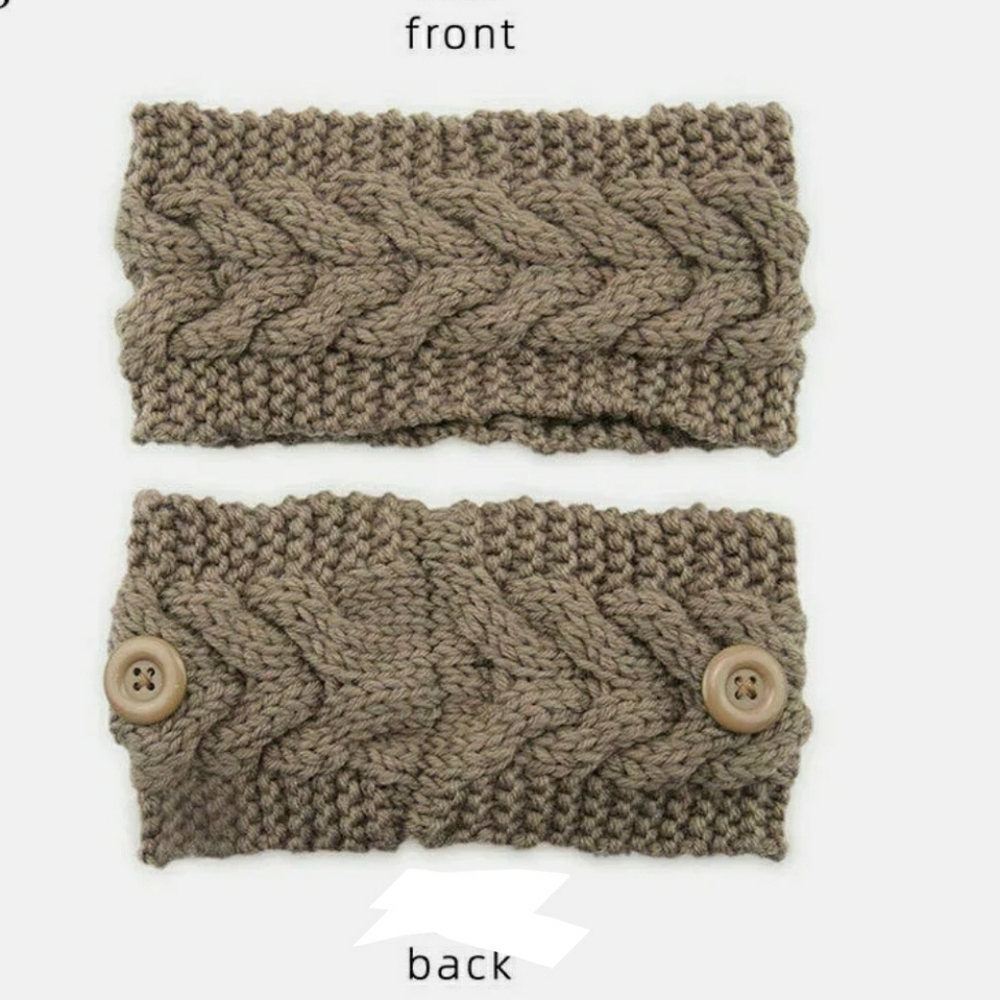 Cableknit HEADBAND EARMUFF KNIT W MASK HOLDER BUTTON